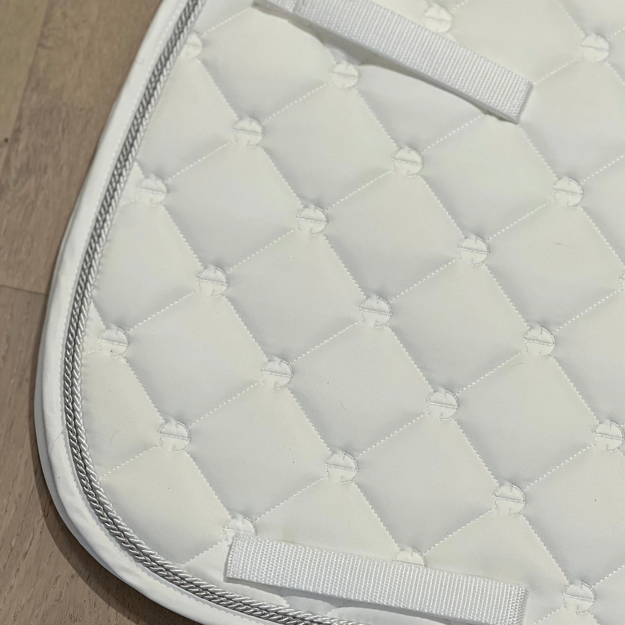 Luxe Jump Saddle Pad - Alabaster